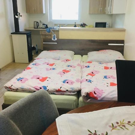 Chata V Zahrade Myto pod Dumbierom Luaran gambar